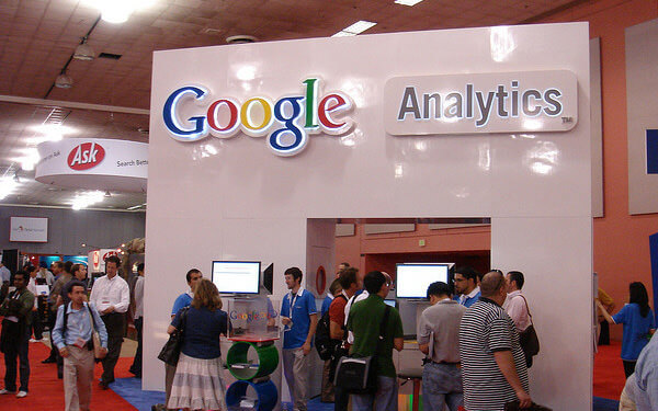 featured thumb - analytics google conference tech convention tips